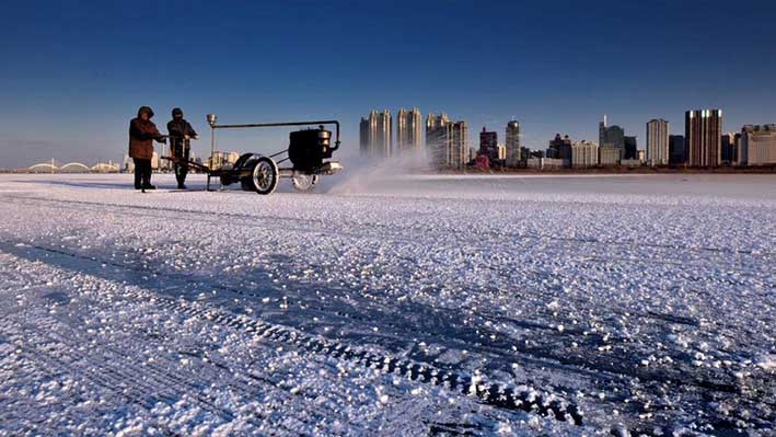 鋸冰車采冰工(gong)具